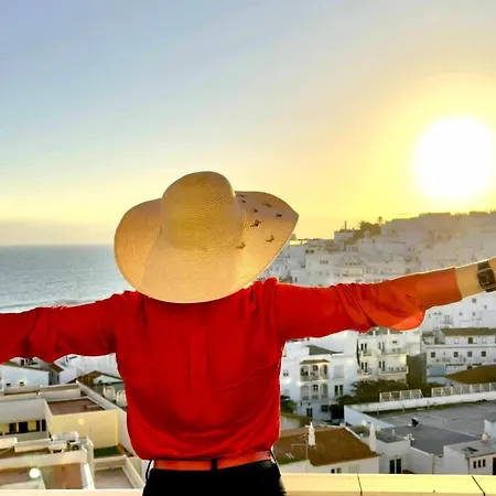 Duplex Sea View By Holidays * アルブフェイラ