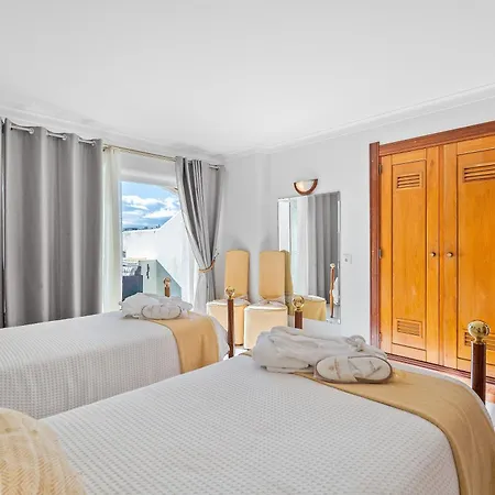Duplex Sea View By Holidays アパート *