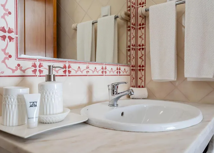 Lägenhet Duplex Sea View By Holidays *