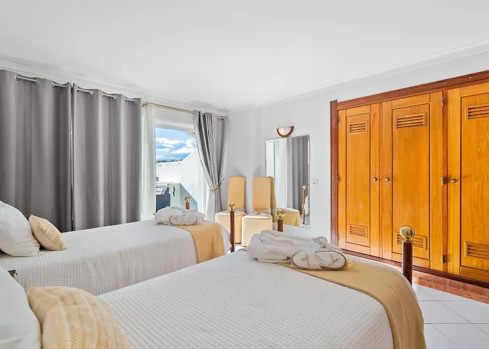 Duplex Sea View By Holidays דירה *